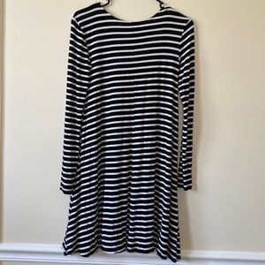 Long sleeve stripped swing dress. Size XSmall. Old Navy